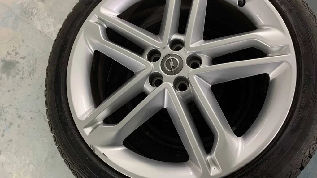 Spot Repair Schaden vor der Reparatur in Arnsberg